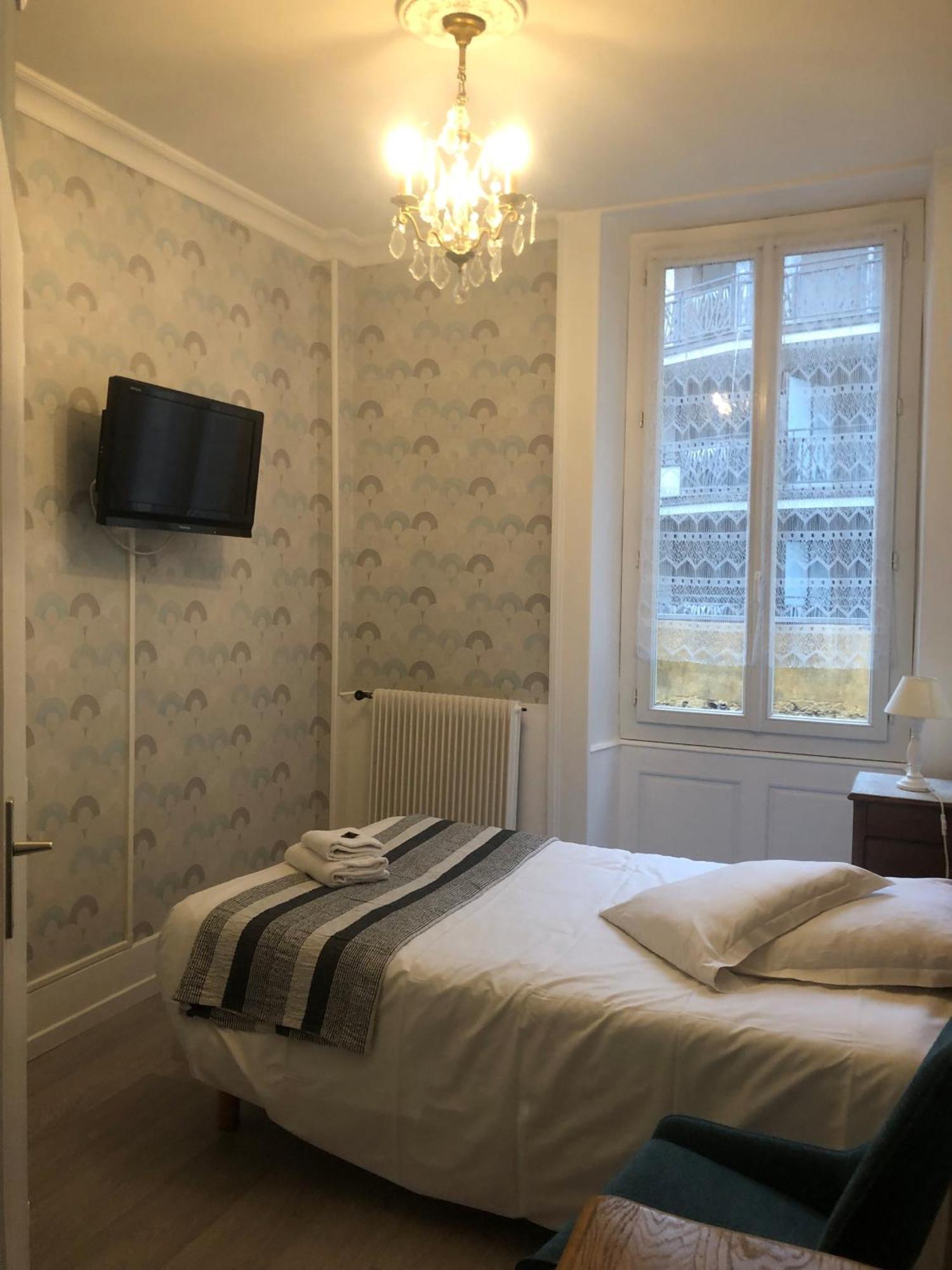 Hotel Continental Εβιάν-λε-Μπαιν Εξωτερικό φωτογραφία